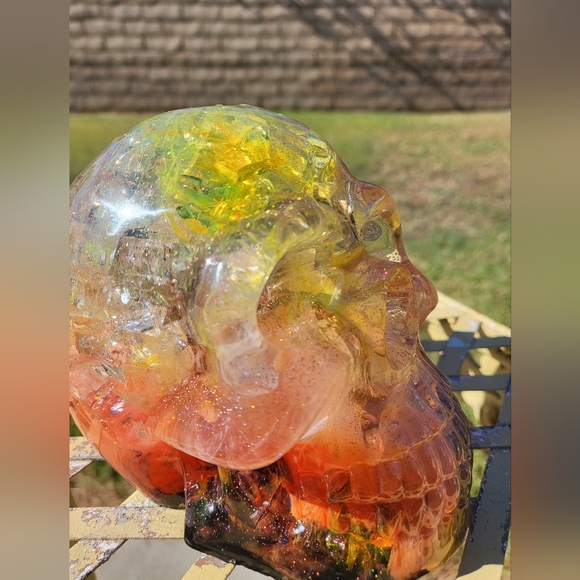Starfire resin skull/glitter - Picture 3 of 6